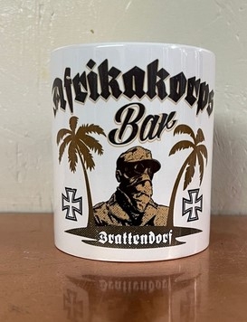 Tasse - schwarz - Afrikakorps Bar Brattendorf