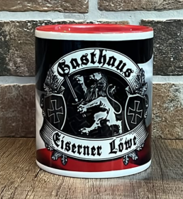 Tasse - rot - Gasthaus Eiserner Löwe - Motiv 2